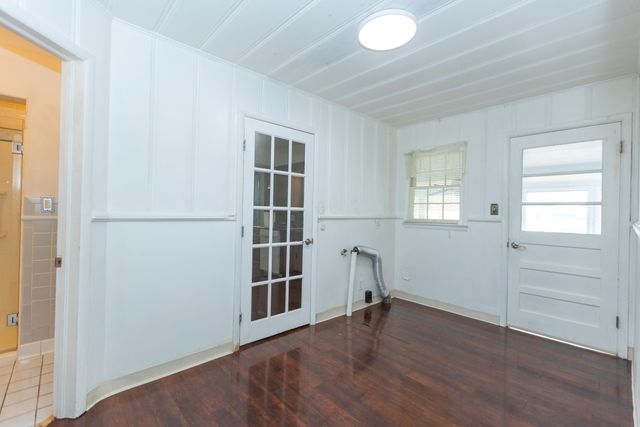 2114 S Windsor Drive, Springfield, MO 65807