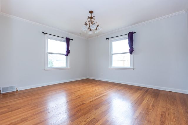 2114 S Windsor Drive, Springfield, MO 65807