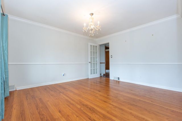 2114 S Windsor Drive, Springfield, MO 65807