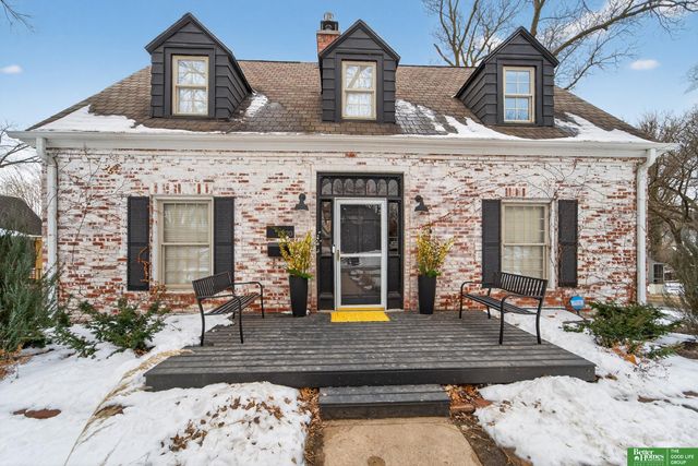 2520 N 56 Street, Omaha, NE 68104