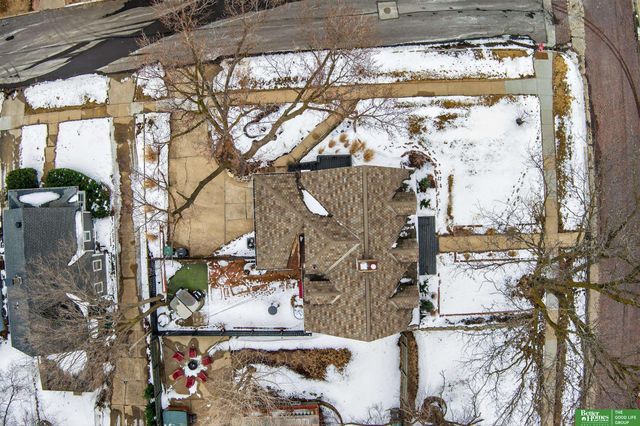 2520 N 56 Street, Omaha, NE 68104