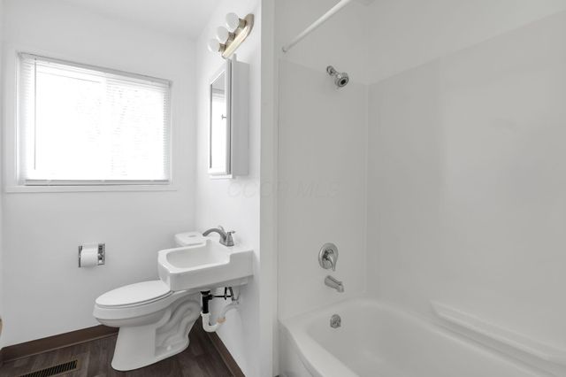 7266 Sabre Avenue, Reynoldsburg, OH 43068