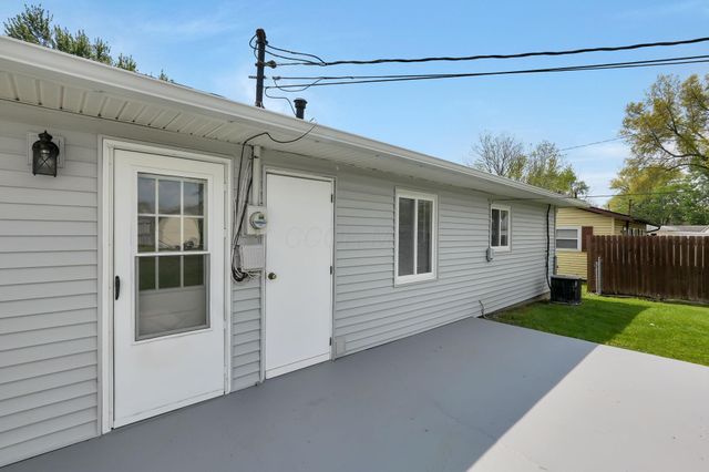 7266 Sabre Avenue, Reynoldsburg, OH 43068