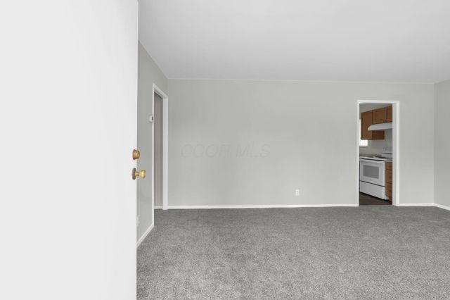 7266 Sabre Avenue, Reynoldsburg, OH 43068
