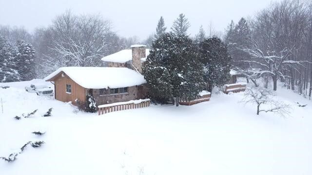 8903 Maidens Road, Bear Lake, MI 49614