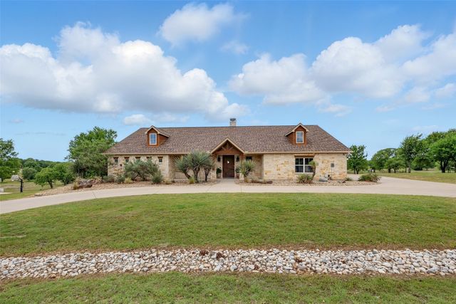 727 S Sugartree Drive, Lipan, TX 76462