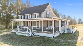 10756 Nc 92 Highway E, Bath, NC 27808