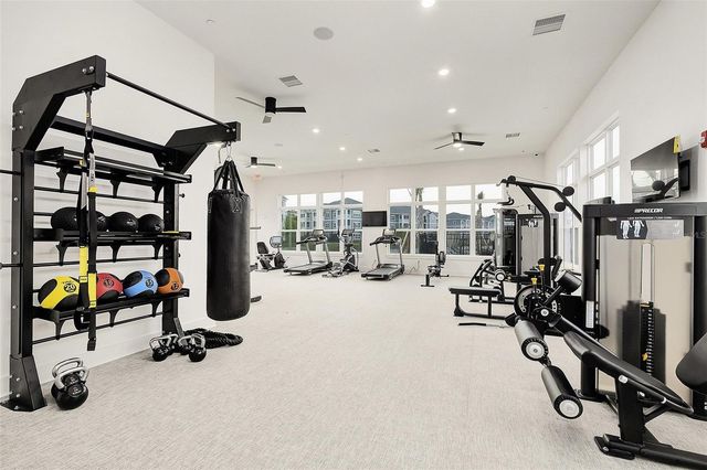 1015 LAKE FOREST BOULEVARD C1, Winter Haven, FL 33884