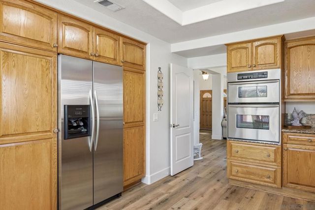 8850 Summerhill Point, Alpine, CA 91901