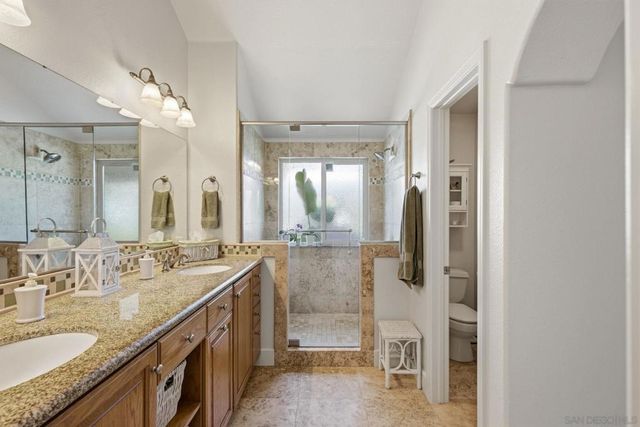 8850 Summerhill Point, Alpine, CA 91901