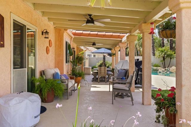 8850 Summerhill Point, Alpine, CA 91901