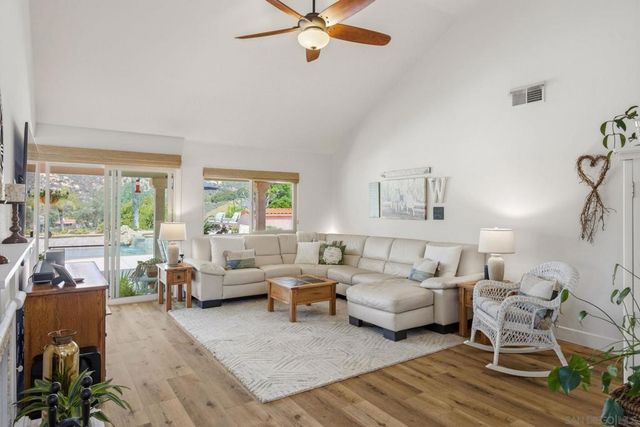 8850 Summerhill Point, Alpine, CA 91901