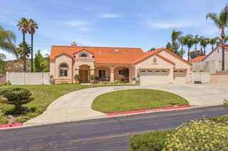 8850 Summerhill Point, Alpine, CA 91901