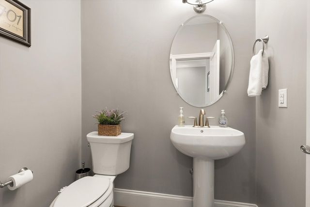 55 Oxbow Road 55, Framingham, MA 01701