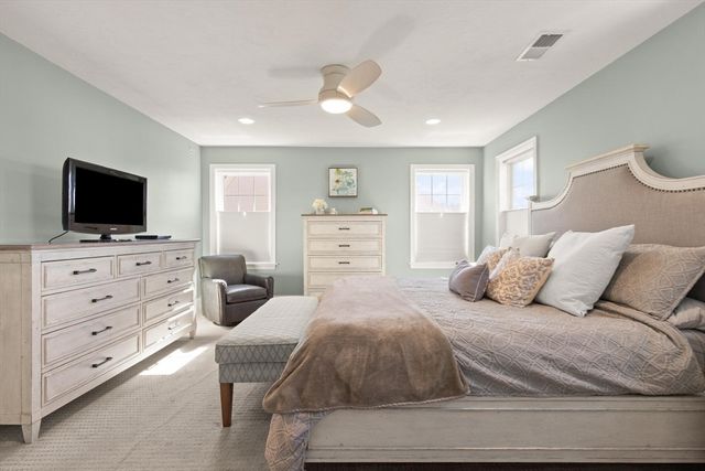 55 Oxbow Road 55, Framingham, MA 01701