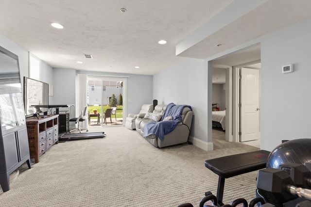 55 Oxbow Road 55, Framingham, MA 01701