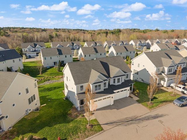 55 Oxbow Road 55, Framingham, MA 01701