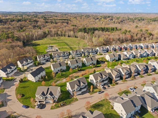 55 Oxbow Road 55, Framingham, MA 01701