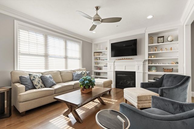 55 Oxbow Road 55, Framingham, MA 01701