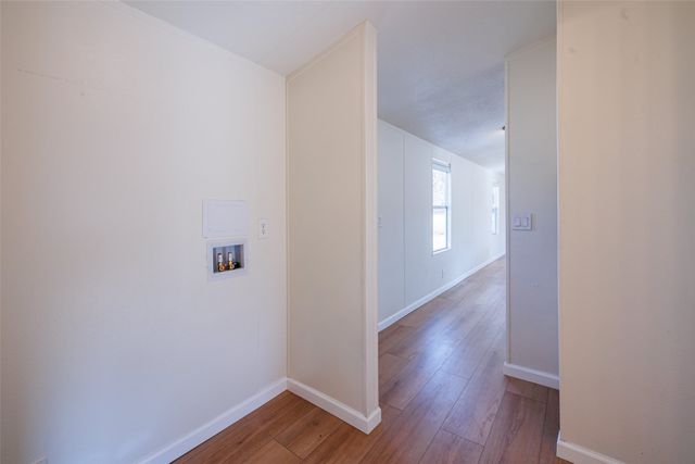 720 Jupiter Avenue, Granbury, TX 76049