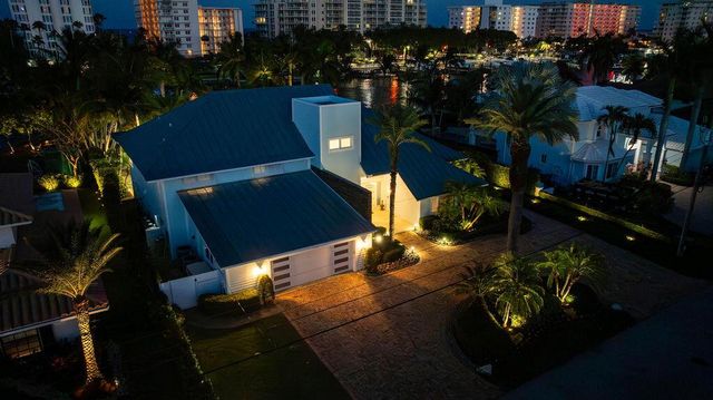 4130 NE 31st Avenue, Lighthouse Point, FL 33064