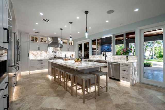 4130 NE 31st Avenue, Lighthouse Point, FL 33064