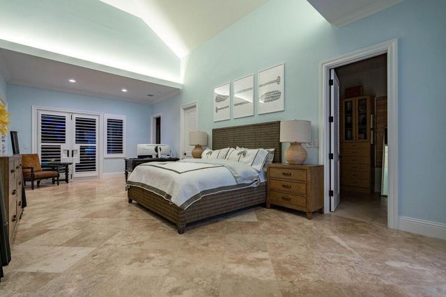 4130 NE 31st Avenue, Lighthouse Point, FL 33064