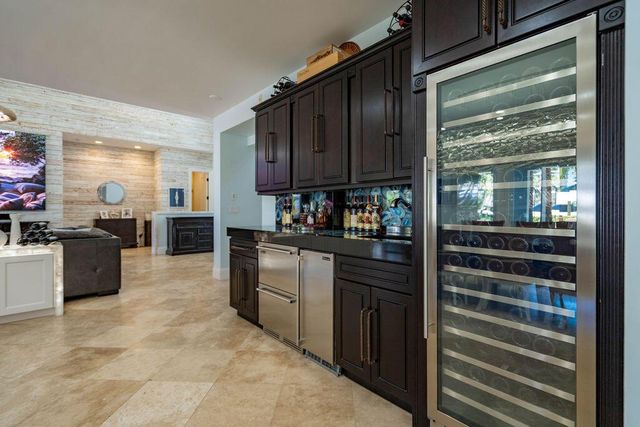 4130 NE 31st Avenue, Lighthouse Point, FL 33064