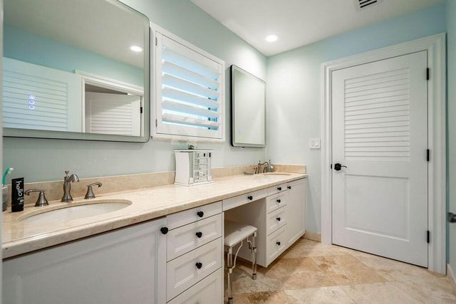 4130 NE 31st Avenue, Lighthouse Point, FL 33064