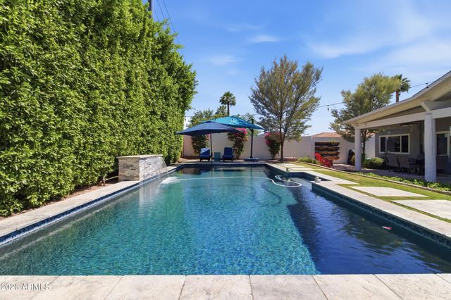 2945 N 47TH Place, Phoenix, AZ 85018