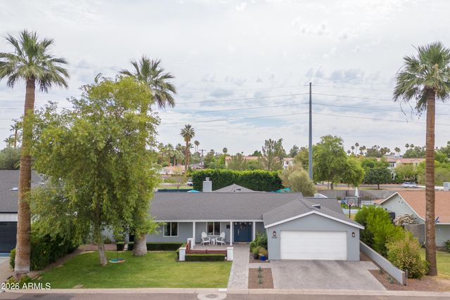 2945 N 47TH Place, Phoenix, AZ 85018