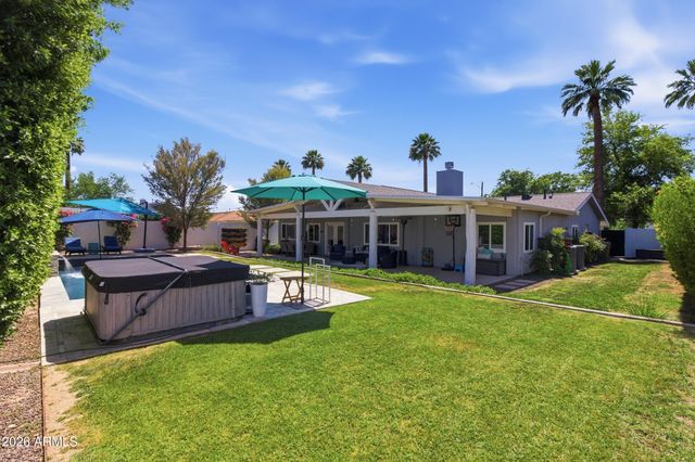 2945 N 47TH Place, Phoenix, AZ 85018