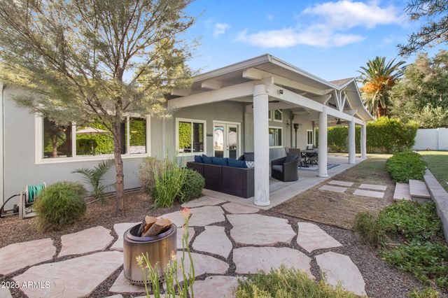 2945 N 47TH Place, Phoenix, AZ 85018