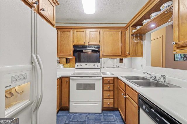 107 Pine Haven Drive, Carrollton, GA 30116