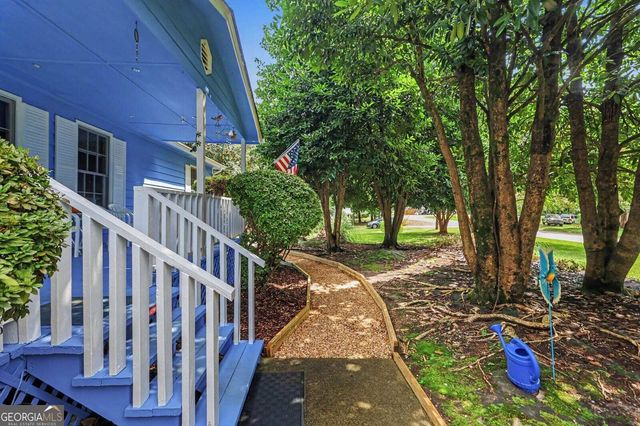 107 Pine Haven Drive, Carrollton, GA 30116
