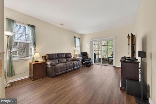 269 MEADOWLARK DR, Hamilton, NJ 08690