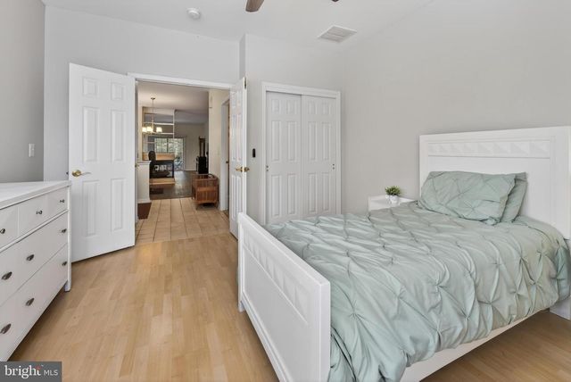 269 MEADOWLARK DR, Hamilton, NJ 08690