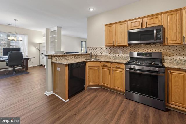 269 MEADOWLARK DR, Hamilton, NJ 08690