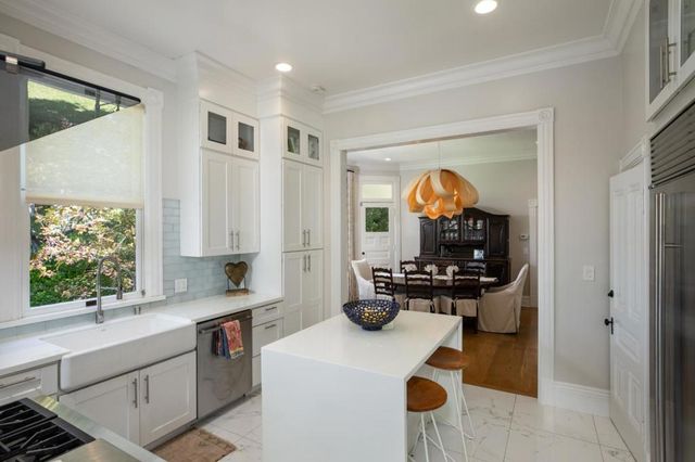 2275 Amherst Street, Palo Alto, CA 94306