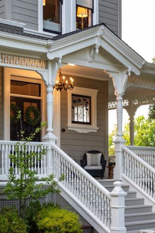 2275 Amherst Street, Palo Alto, CA 94306