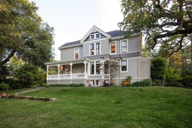 2275 Amherst Street, Palo Alto, CA 94306