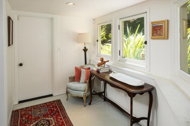 2275 Amherst Street, Palo Alto, CA 94306