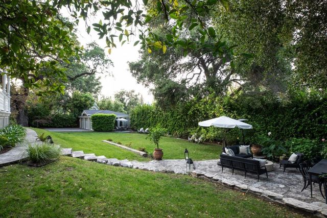 2275 Amherst Street, Palo Alto, CA 94306