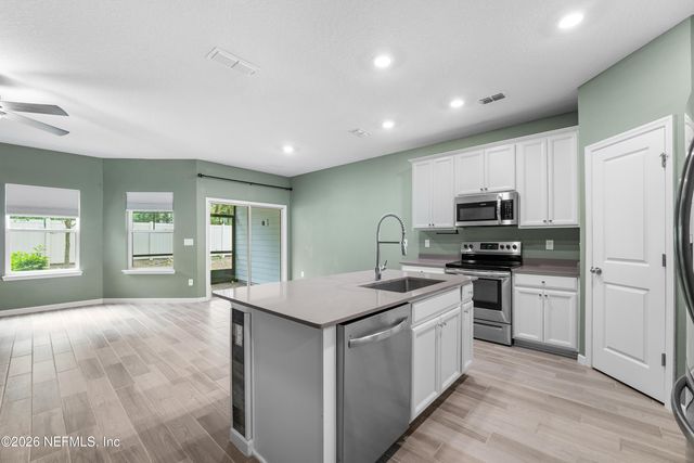 1609 POTTSBURG POINT Drive, Jacksonville, FL 32207