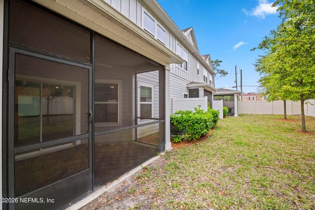 1609 POTTSBURG POINT Drive, Jacksonville, FL 32207