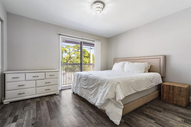 6343 Riverwalk Lane 3, Jupiter, FL 33458