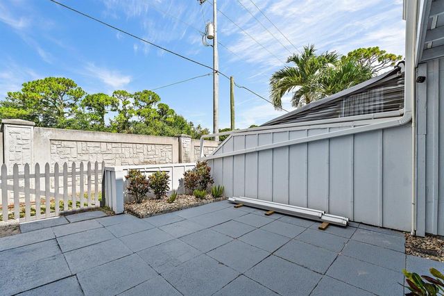 6343 Riverwalk Lane 3, Jupiter, FL 33458