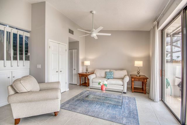 495 Prestwick Circle, Palm Beach Gardens, FL 33418