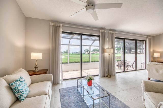 495 Prestwick Circle, Palm Beach Gardens, FL 33418
