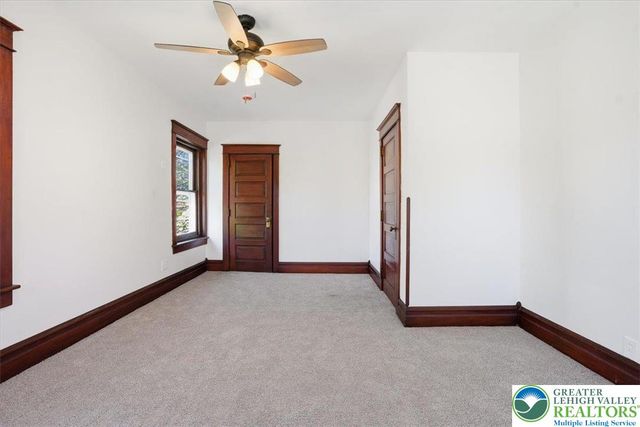 3756 West Walnut, South Whitehall Twp, PA 18104